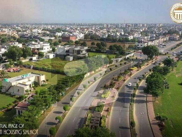7 Marla Corner Hottest Location Plot For Sale