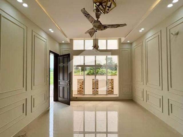 7 Marla Designer House for Sale in Gulberg Residencia F Block, Islamabad