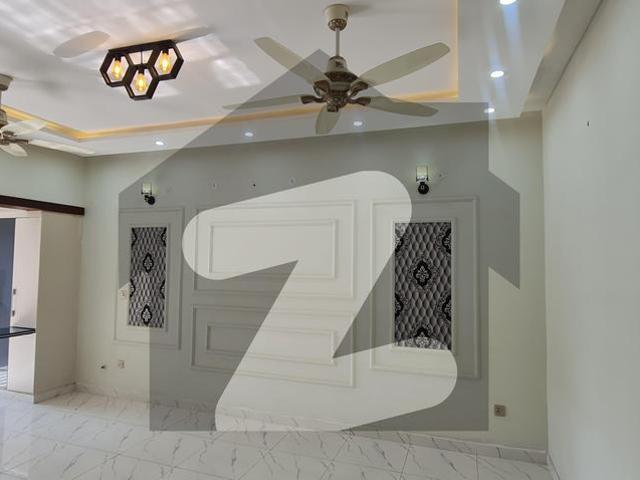 7 Marla Elegant Brand New House for Sale| Prime Location| Bahria Town Phase 8