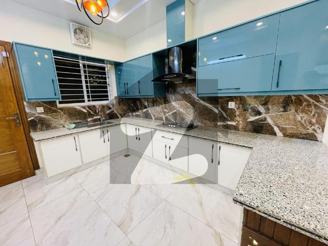 7 marla full house for rent Bahria Town Phase 8 Usman Block