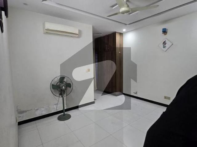 7 Marla Full Houses for RENT at G 16