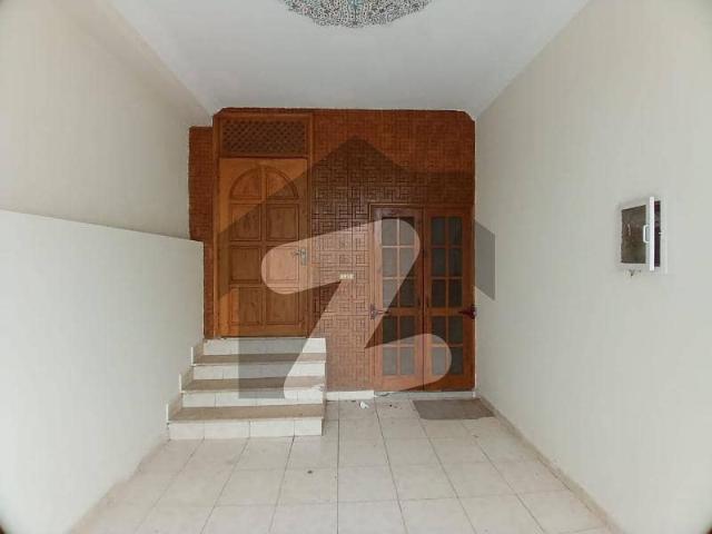 7 Marla G 11/1 Well Maintained Double Unit House For Sale