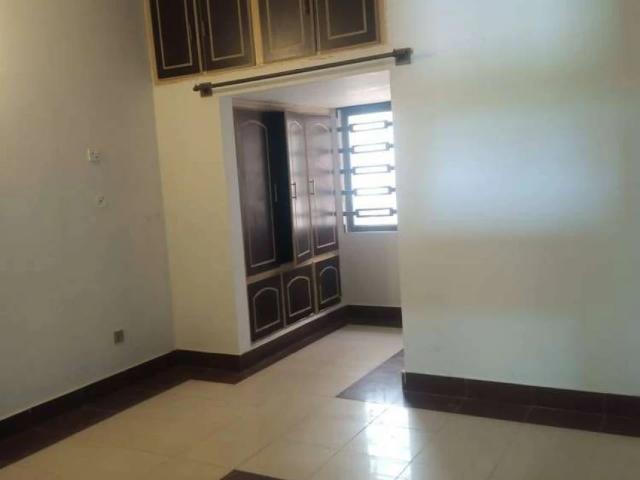 7 Marla Ground Portion 2 beds DD Kitchen For Family Sector G 13 I s B Islamabad G 13 ID 59993