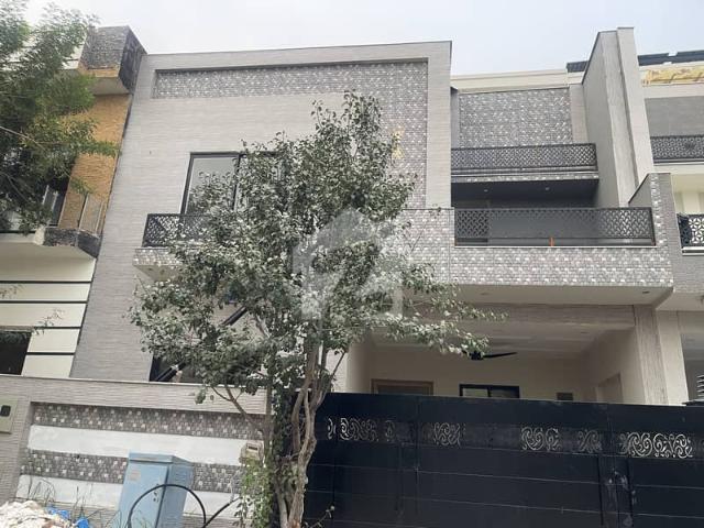 7 Marla House Block I for Sale