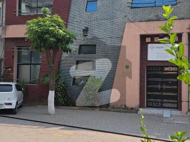 7 marla house for sale in model town khadim ali road sialkot