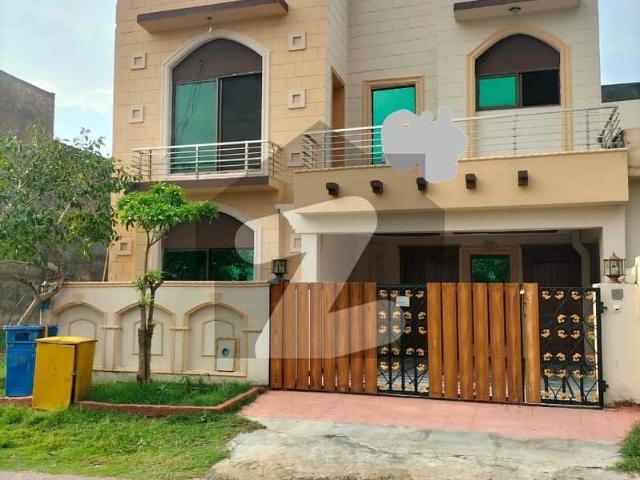 7 Marla Investor Rate House Double Unit With Gas