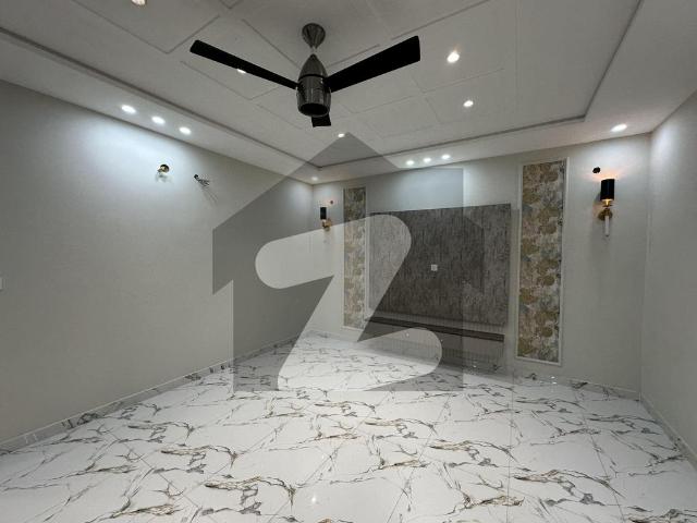 7 Marla Luxury Brand New House For Sale Eden Valley