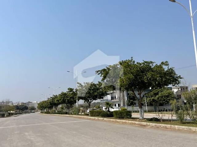 7 Marla Level Solid Land Plot Available For Sale In Gulberg Residencia V Block