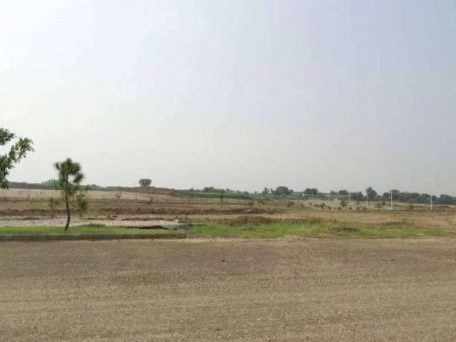 7 marla plot at best location ia available Islamabad Capital Enclave ID 64990