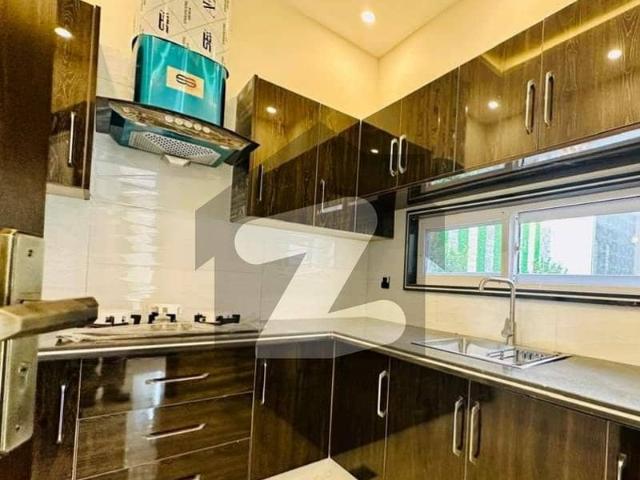 7 Marla Portion For Rent