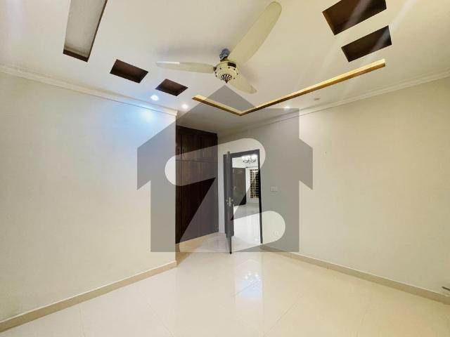 7 marla portion for rent Bahria Town Phase 8 Abu Bakar Block