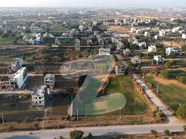 7 Marla Prime Location Level 150 Feet Double Road Corner Plot Available For Sale In I 15/4 Islamabad