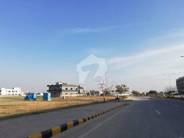 7 Marla Residential Plot In Stunning Gulberg Residencia Block F Is Available For Sale