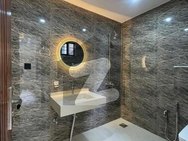 7 Marla Slightly Used Double Unit House For Sale | Gas Available | Investor Price Bahria Town Phase 8 Umer Block