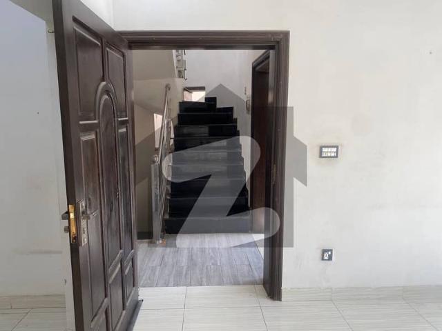 7 Marla Upper Portion Available For Rent In Gulberg Residencia
