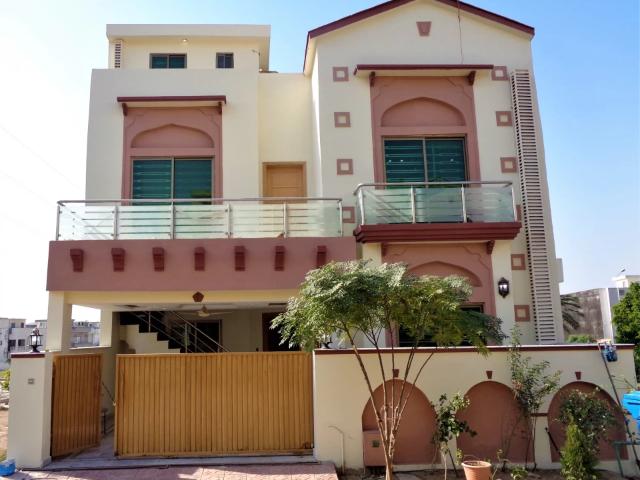 7 Marla Used House For Sale In Bahria Town Phase 8 Rawalpindi Bahria town ID 73094