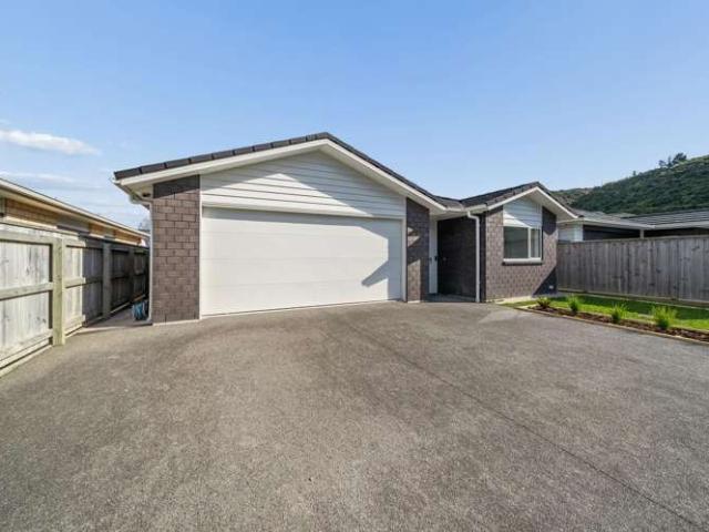 7 Martha Turnell Crescent, Manor Park, Lower Hutt City