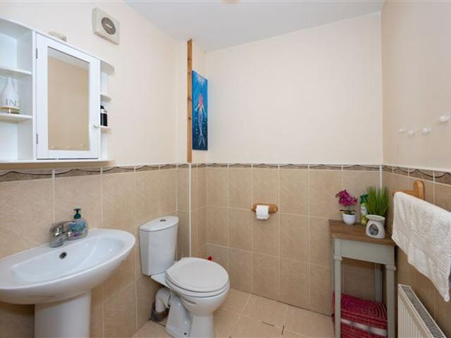 7 Meadow Crescent, The Meadows, Cork City, Cork Auctioneera 4897 MyHome. Ie Residential