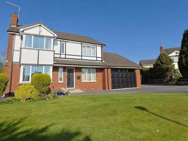 7 Milfort Drive