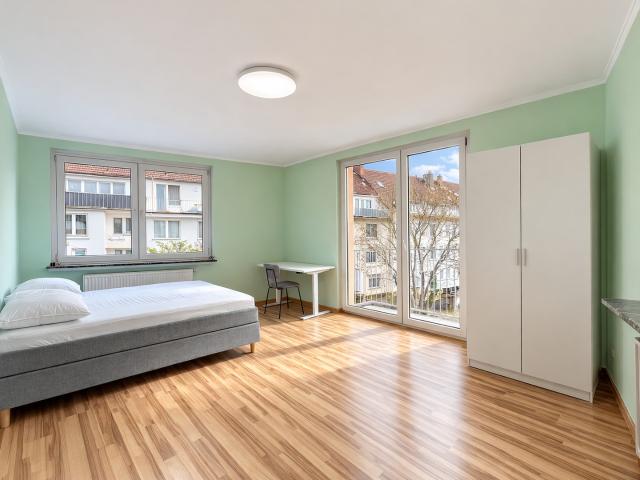 7 Min zur Uni! WG Neugründung oder als möblierte Wohnung +Balkon Drei Zimmer Wohnung in D Bilk