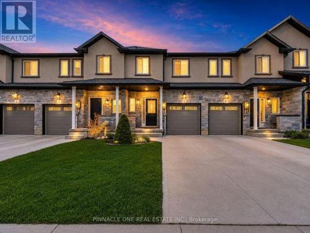7 Mistywood Drive, Hamilton, ON, L8J 2N6 house for sale | Listing ID X13568 | Royal LePage