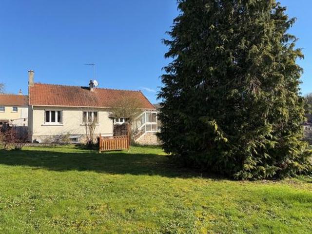 7 mn Nanteuil Saacy, 10 mn A4 Montreuil aux lions