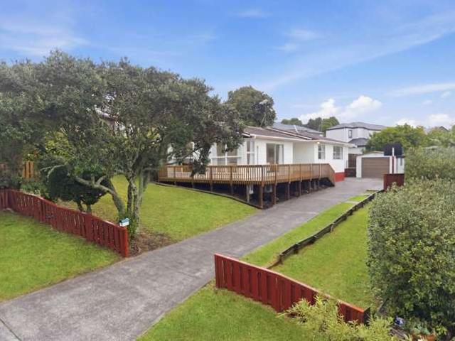 7 Noreast Drive, Torbay, North Shore City