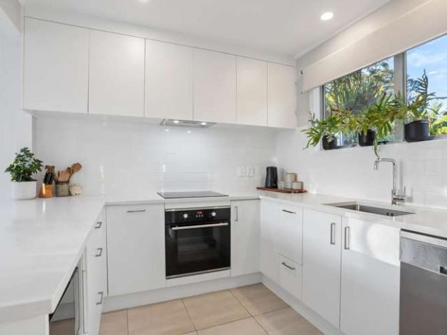 7 Osman Street, Glen Eden, Waitakere City