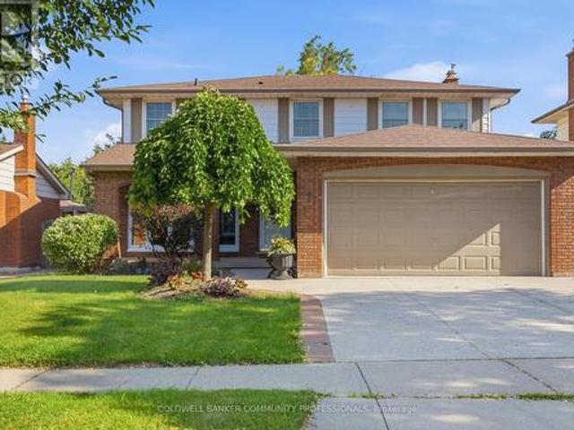 7 Apex Court, Hamilton, ON, L8J 1J2 house for sale | Listing ID X13568 | Royal LePage