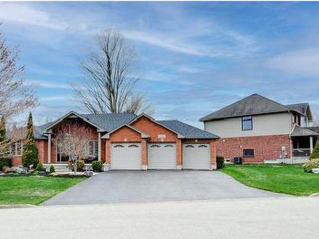 7 Burnside Drive, Ayr, ON, N0B 1E0 house for sale | Listing ID 40719 | Royal LePage