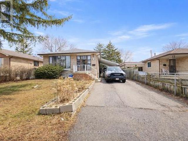 7 Burtonwood Crescent, Toronto, ON, M9V 3L9 house for sale | Listing ID W12873 | Royal LePage