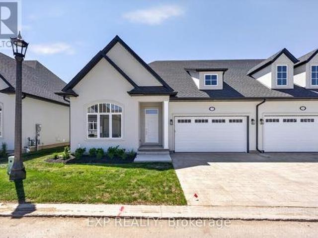 7 Butternut Crescent, Fort Erie Ridgeway, ON, L0S 1N0 townhouse for sale | Listing ID X13427 | Royal LePage