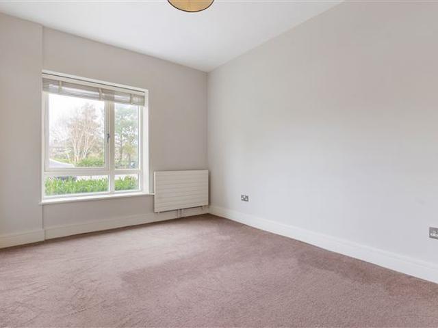 7 Beckett Hall, Carrickmines Wood, Carrickmines, Dublin 18 Daphne Kaye and Associates 4857 MyHome. Ie Residential