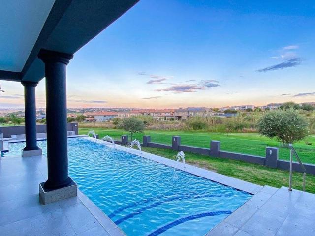 7 Bedroom House For Sale in Blue Valley Golf Estate