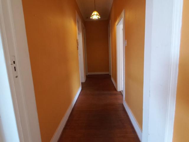 7 Bedroom House For Sale in Kensington