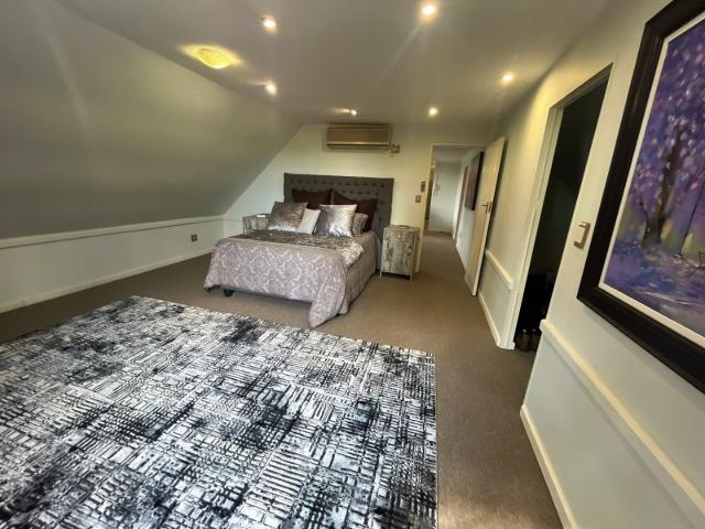 7 Bedroom House For Sale in Moreleta Park