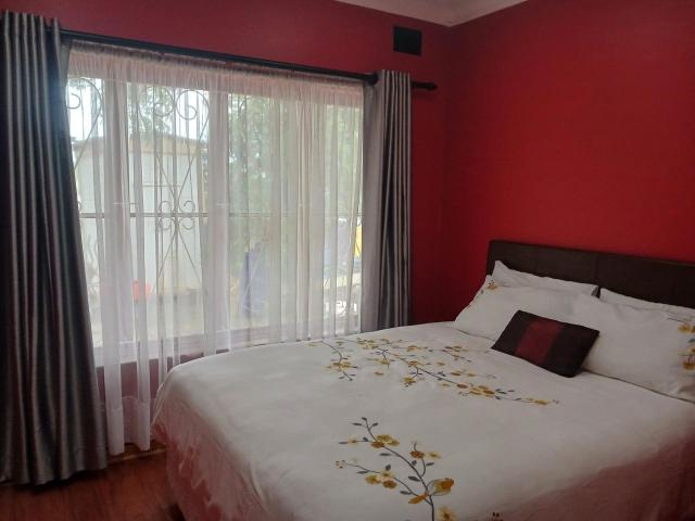 7 Bedroom house for sale in Stanger Manor
