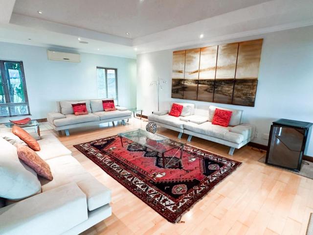 7 Bedroom house for sale in Pecanwood Estate, Hartbeespoort