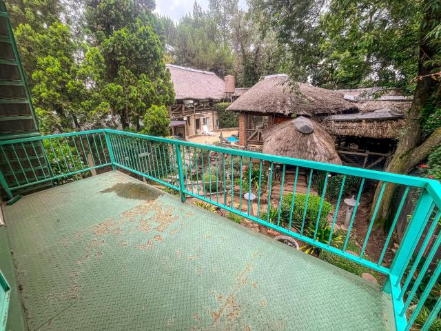7 Bedroom House For Sale in Walkerville Manor
