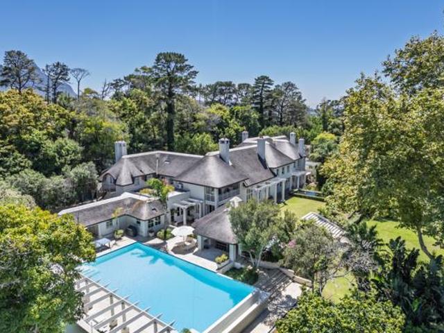 7 Bedroom House in Constantia