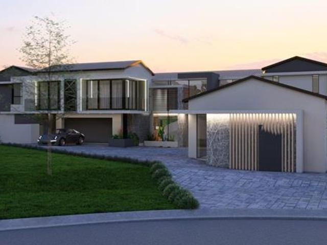 7 Bedroom House in Copperleaf Estate