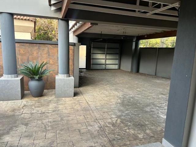 7 Bedroom House in Clubview