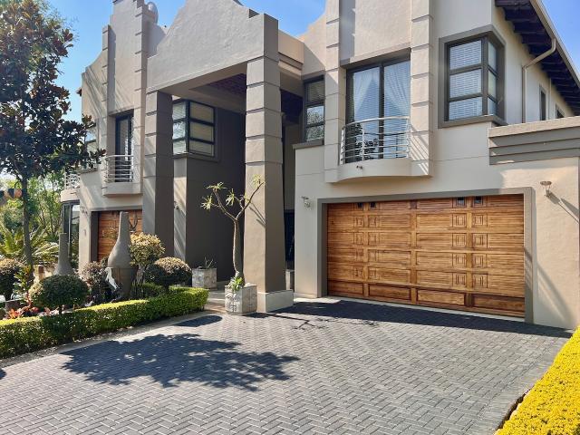 7 Bedroom House in Boardwalk Meander