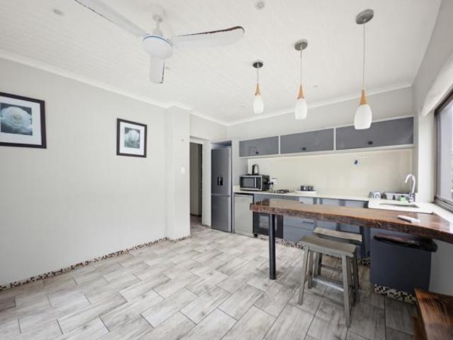7 Bedroom House in Ballito Central