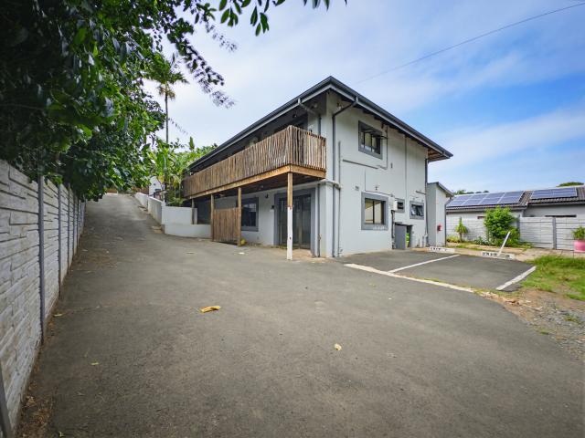7 Bedroom House in Ballito Central