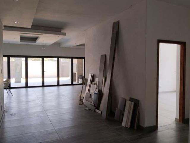 7 Bedroom House in Gateway Manor Estate