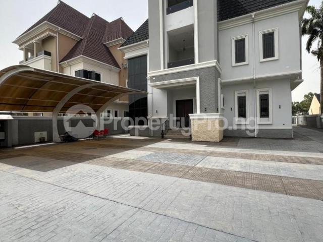 7 Bedroom House in Gwarinpa Abuja | House for sale in gwarinpa | House in gwarinpa | 7 Bedroom | PropertyPro Nigeria
