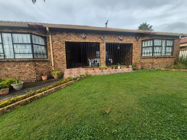7 Bedroom House in Evander