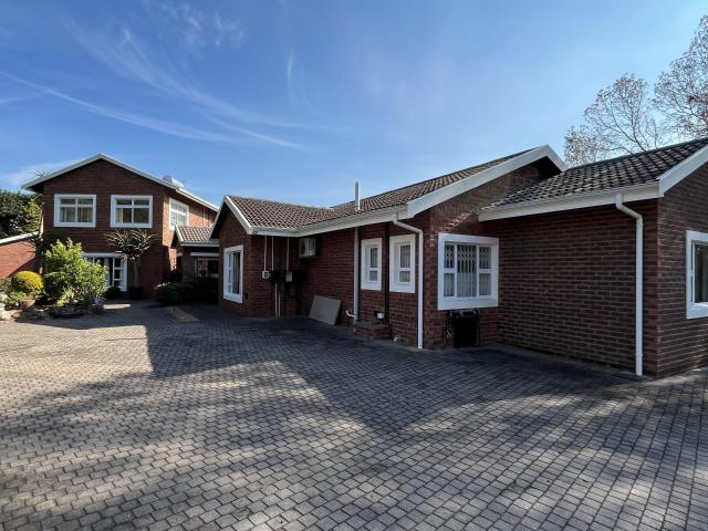 7 Bedroom House in Everton