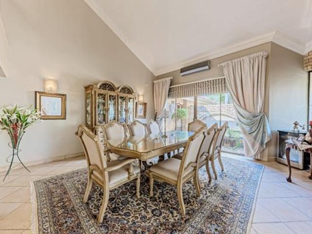 7 Bedroom House in Featherbrooke Estate